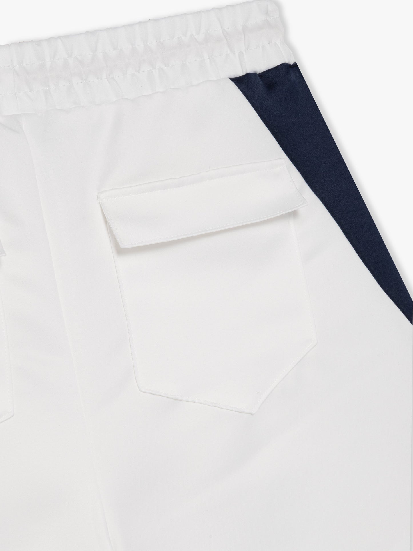 LOGO LIGHTNING SHORTS