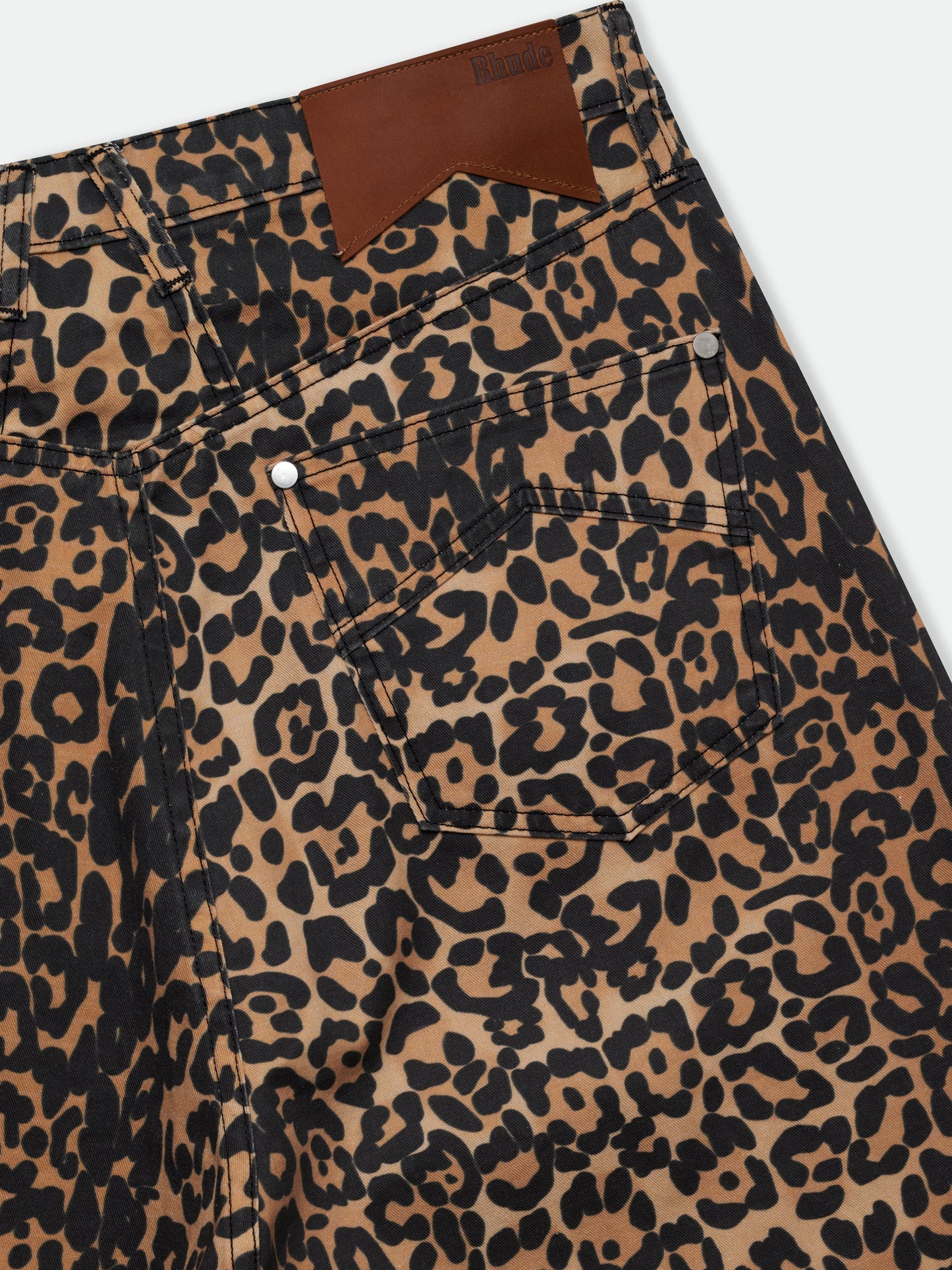LEOPARD TRAXEDO BAGGY SHORT - BLACK\/TAN