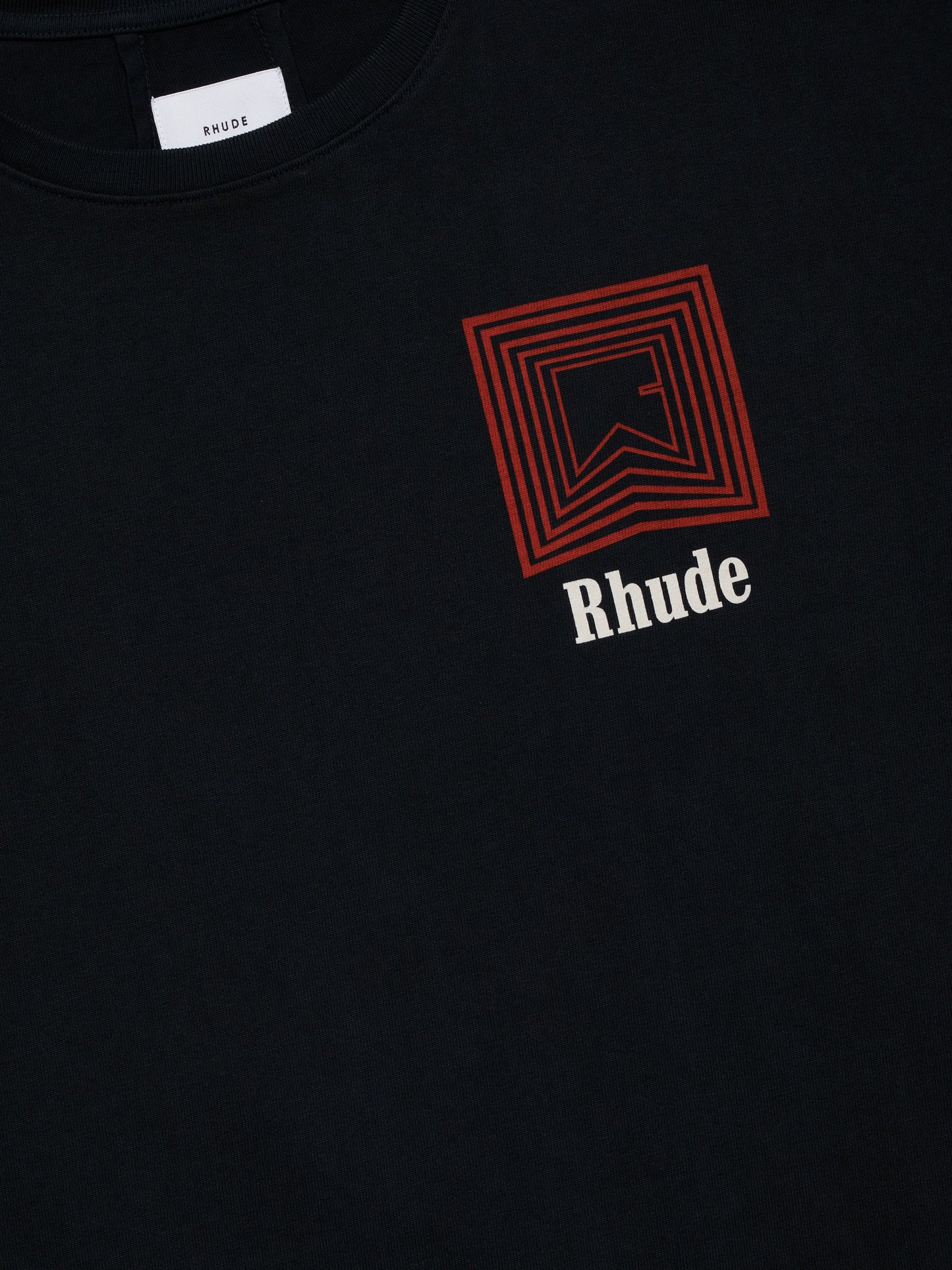 CHEVRON LOGO REPEAT TEE - VTG BLACK\/RED