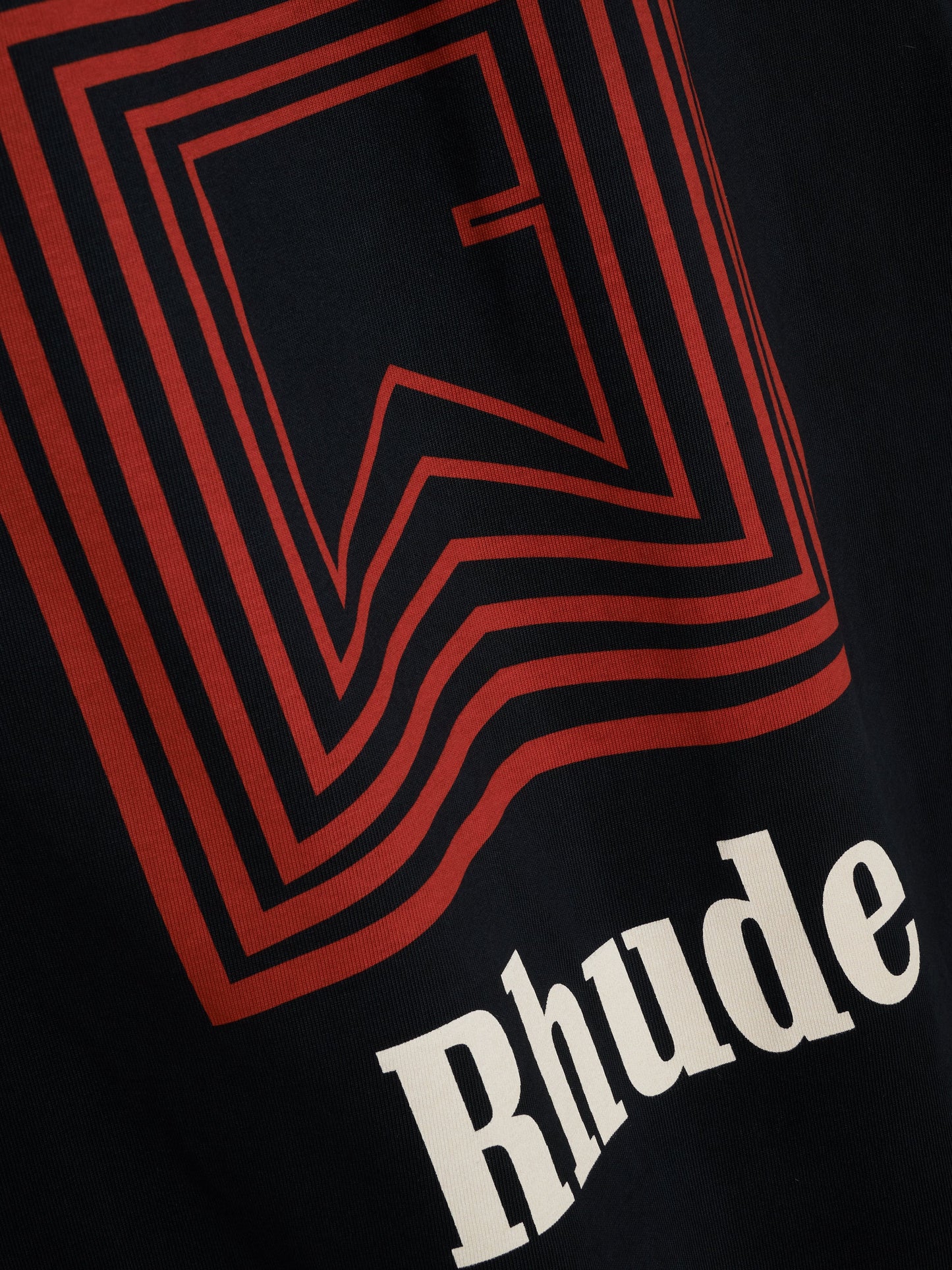 CHEVRON LOGO REPEAT TEE - VTG BLACK\/RED