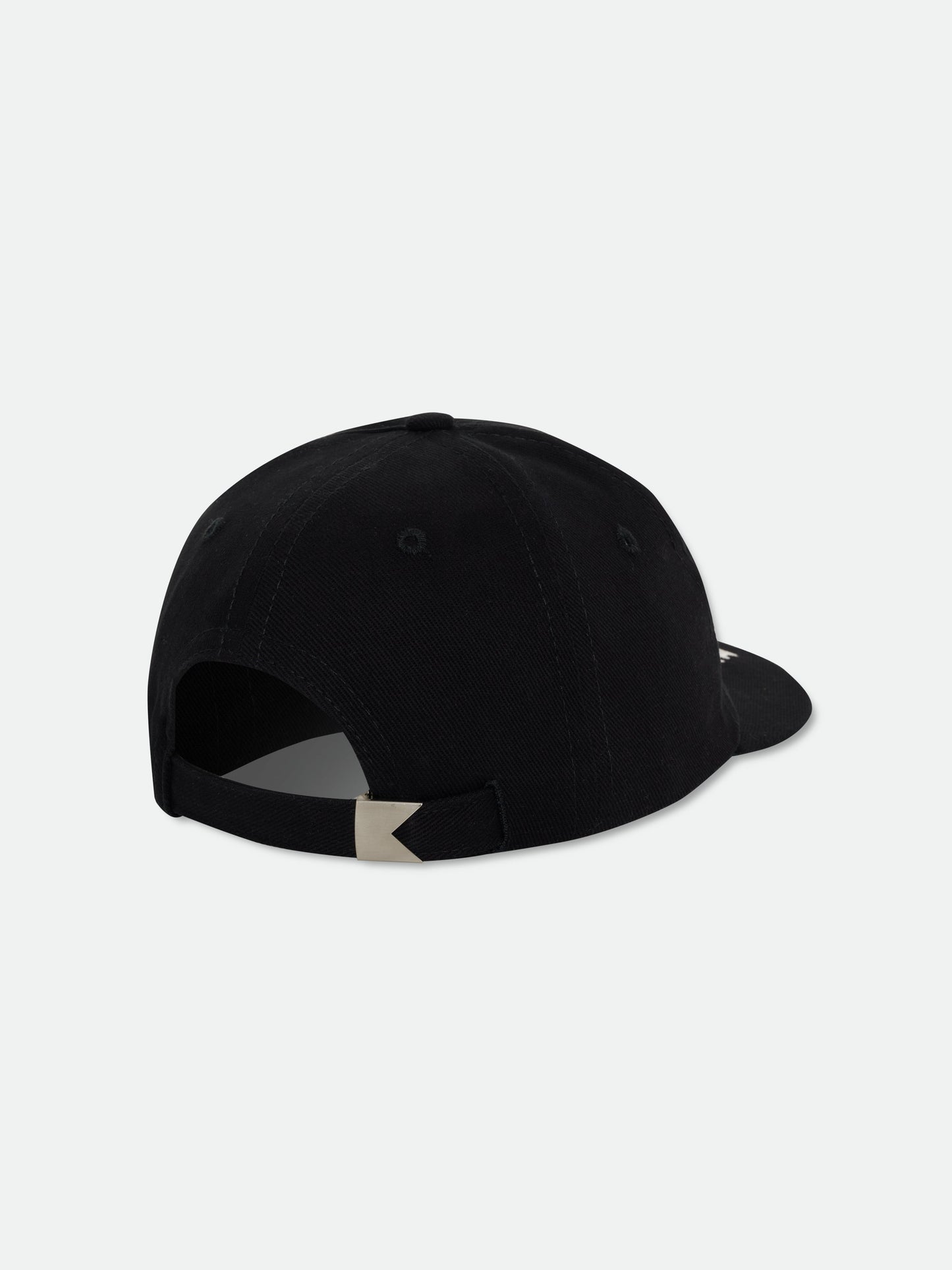 GRAND CRU CREST CURVED BRIM HAT - BLACK \/ WHITE \/